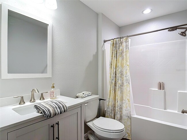 Building Photo - 63 Cory St