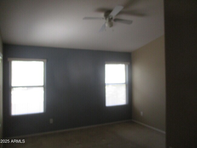 Building Photo - 3371 E Woodside Way