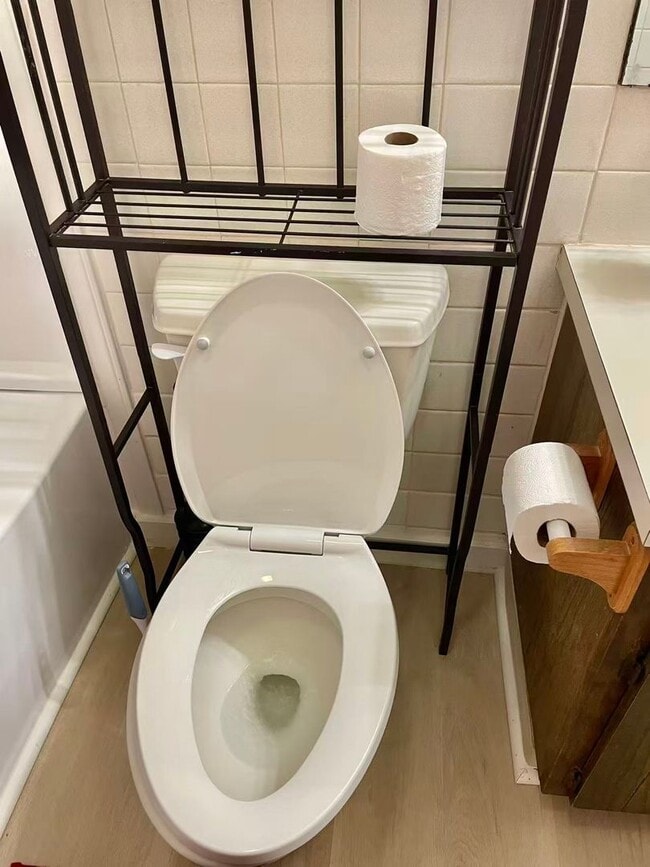 Building Photo - Cute house north Springfield