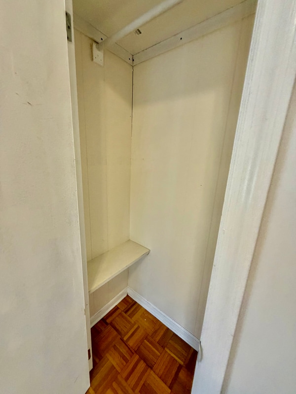 Building Photo - 187 Rockne Rd