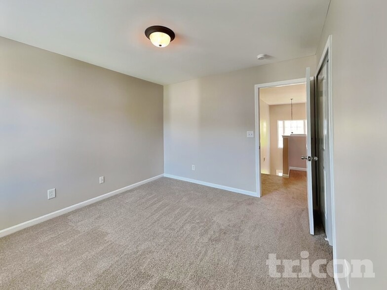 Building Photo - 510 Rook Rd