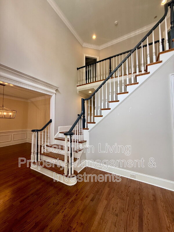 Building Photo - 1806 Asbury Hall Ct