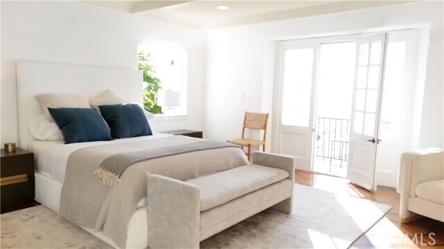 Building Photo - 605 Paseo Del Mar