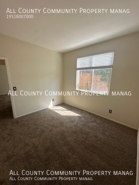 Building Photo - Murrieta Home ~ 3 Bedroom 2 Bath + Home Of...