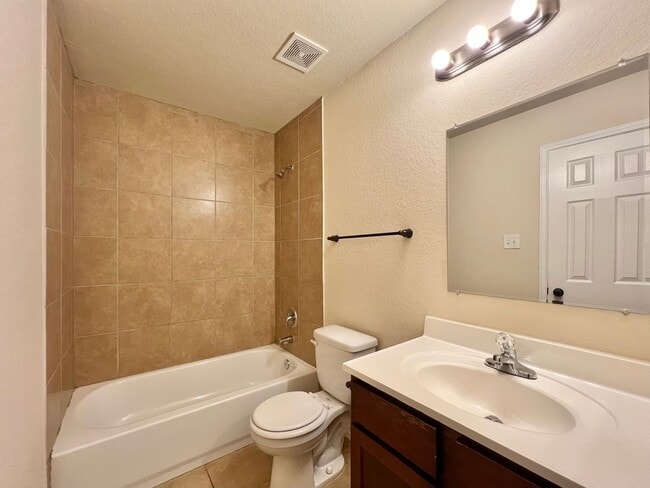 Building Photo - 6414 Attucks Ln