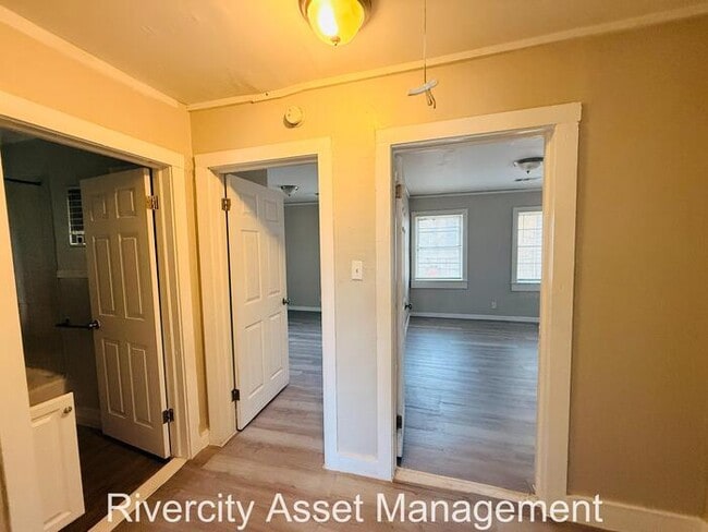 Building Photo - A Millington Charm!!!!! Section 8 Welcomed !!!!!!