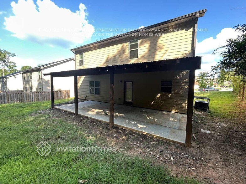 Building Photo - 3126 Cedar Crest Way