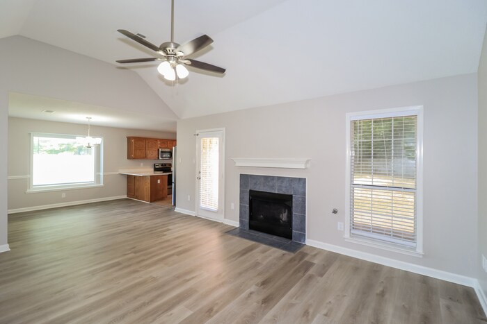 Building Photo - 190 Winding Creek Dr