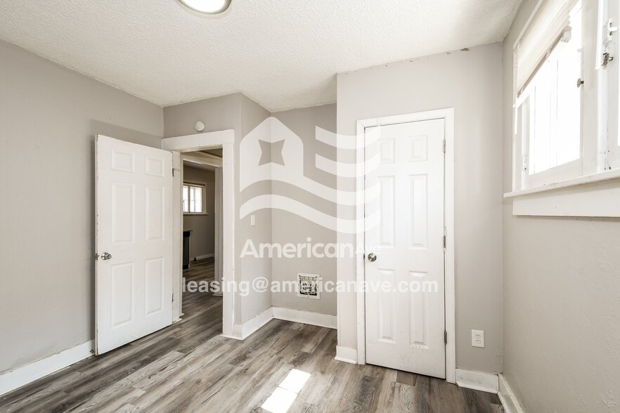 Building Photo - 3834 Missouri Ave