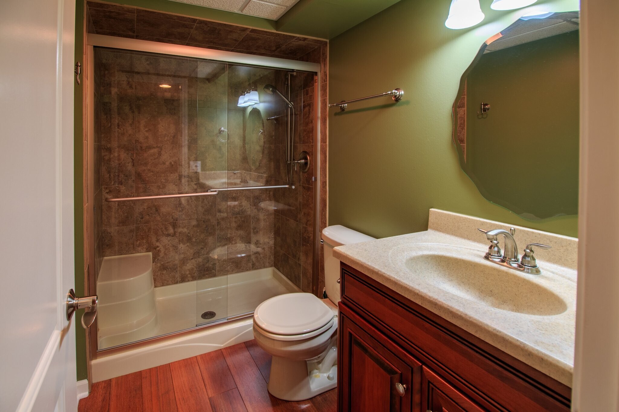 Building Photo - 24813 Ironwood Ct