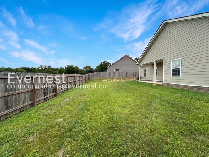 Building Photo - 1307 Ventura Ln
