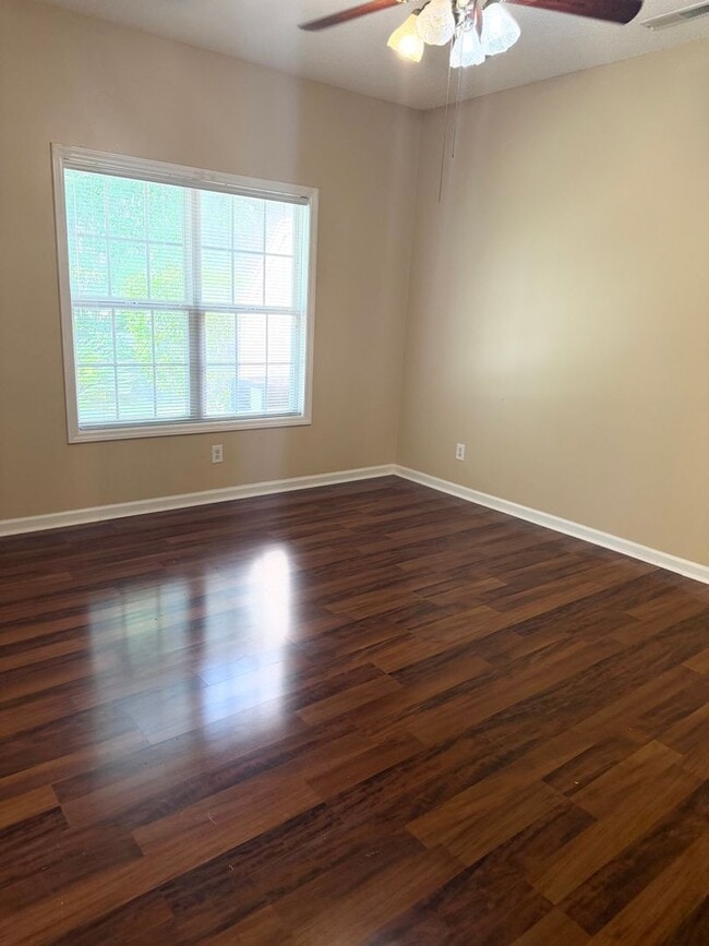 Building Photo - 4661 Lightkeepers Way
