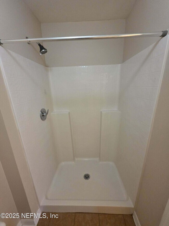 Building Photo - 3584 Alec Dr