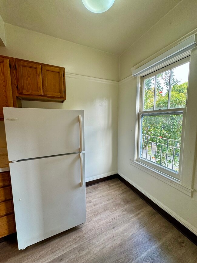 Building Photo - 780 Hayes St