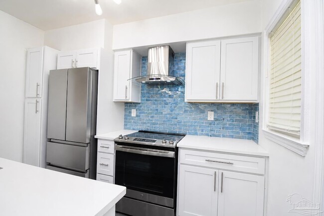 Building Photo - 315 Flannan Rd