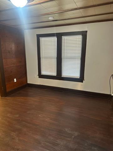 Building Photo - 409 Miller St