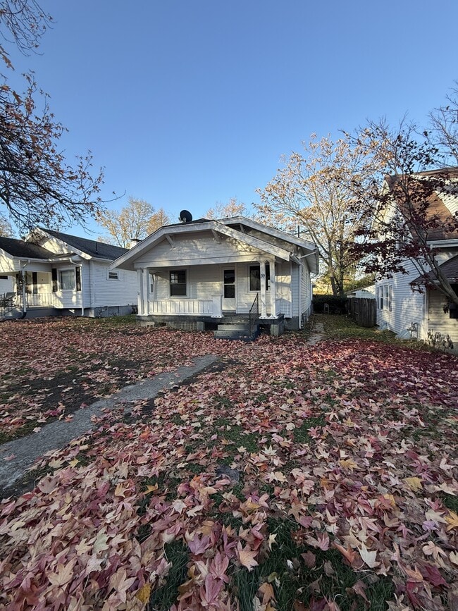 Building Photo - 39 S Quentin Ave