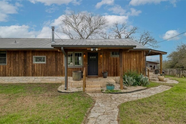 Primary Photo - 317 Walnut Creek Rd