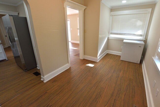 Building Photo - 1420 Eastern Ave