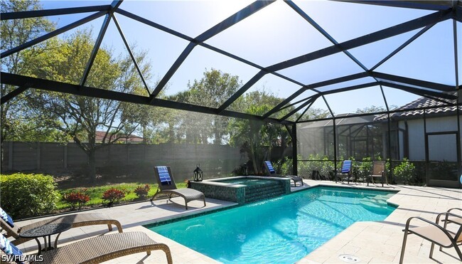 Building Photo - 10155 Coconut Rd