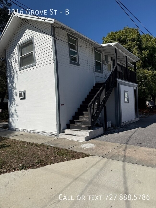 Building Photo - 1016 Grove St