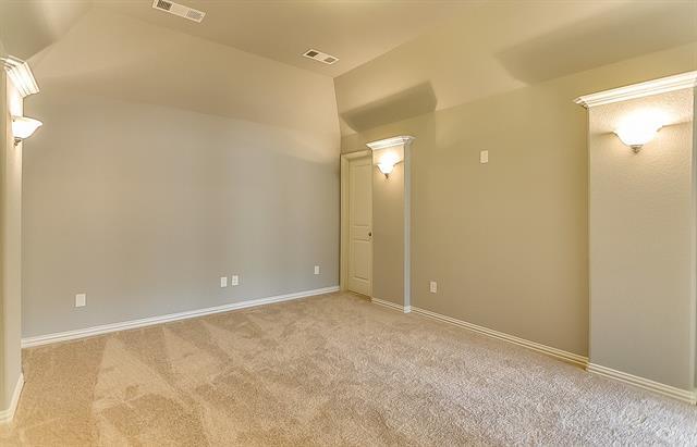Building Photo - 3021 Avondale Ct