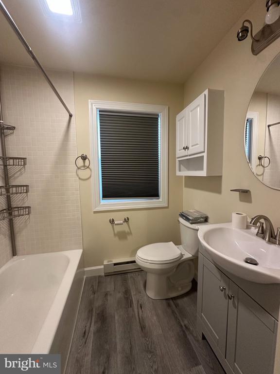 Building Photo - 548 Hershey Rd