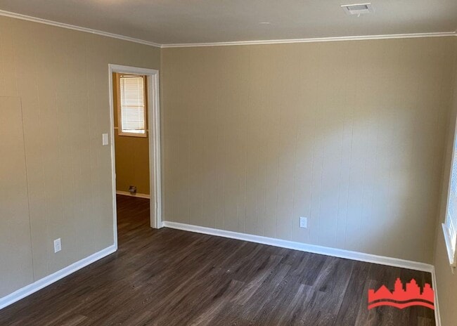 Building Photo - 1246 Holliday St