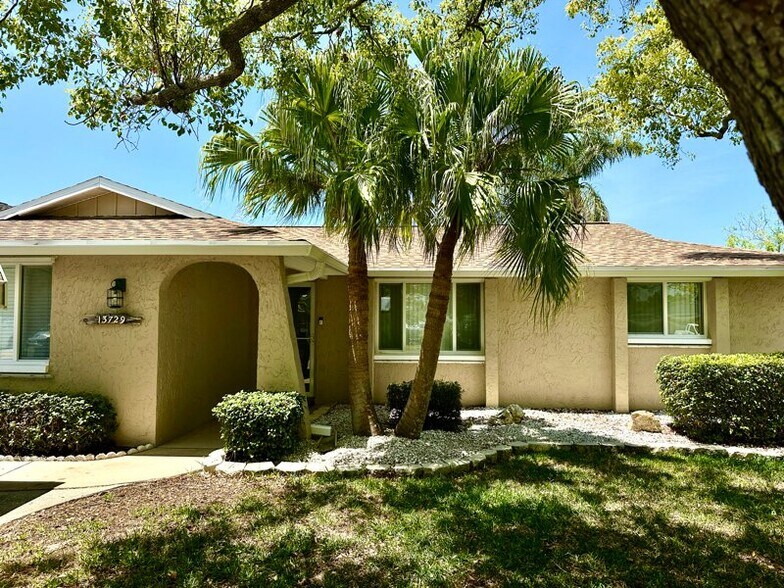 Building Photo - 13729 Cox Ave