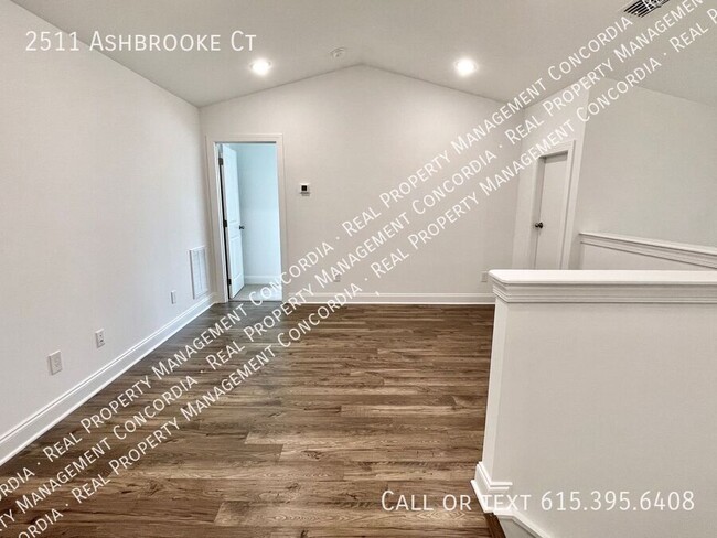 Building Photo - 2511 Ashbrooke Ct