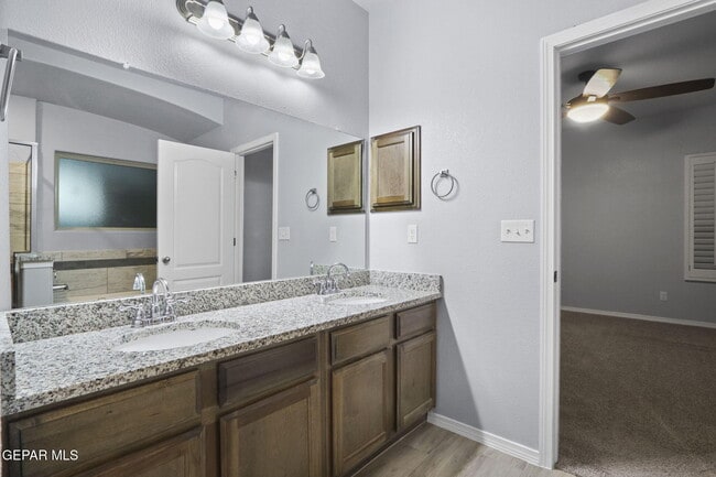 Building Photo - 12257 Desert Vista Ave