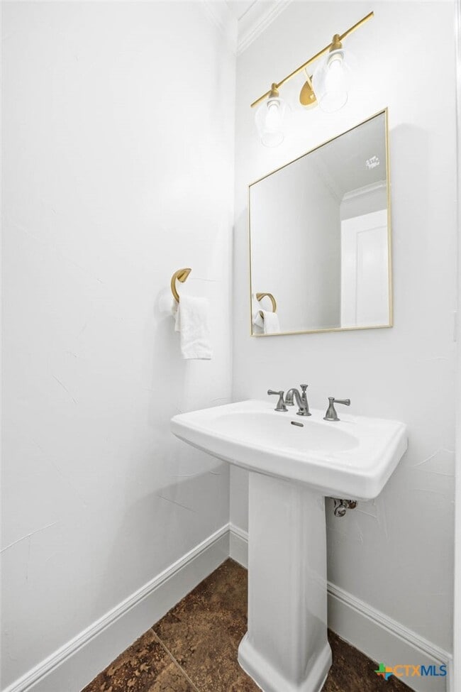 Building Photo - 3107 Sweetwater Cove