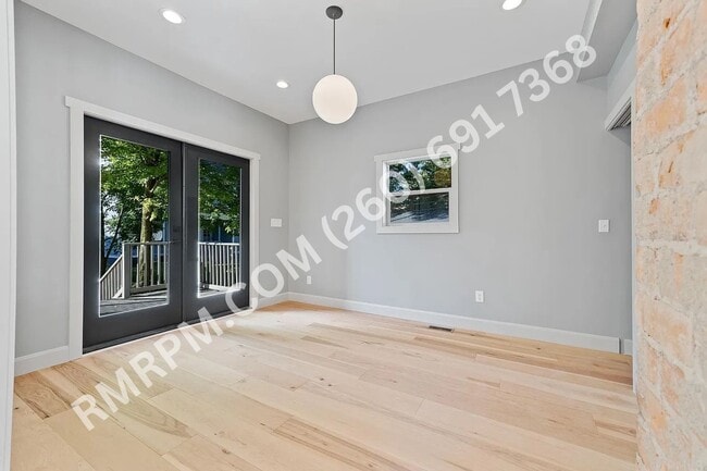 Building Photo - 1118 Rockhill St