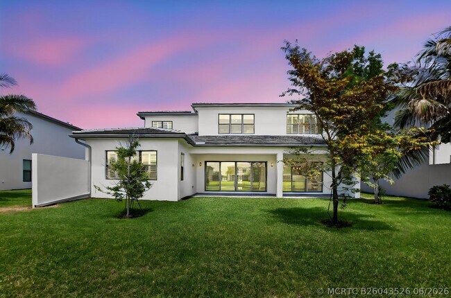 Building Photo - 17089 Rainbow Fls Trl