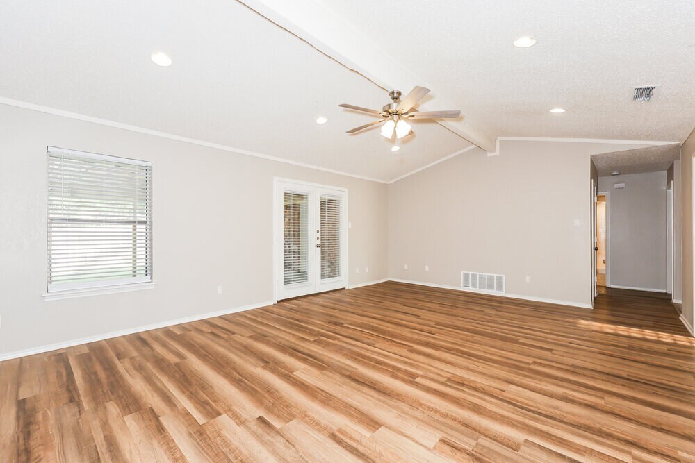 Building Photo - 806 Cherlyne Dr