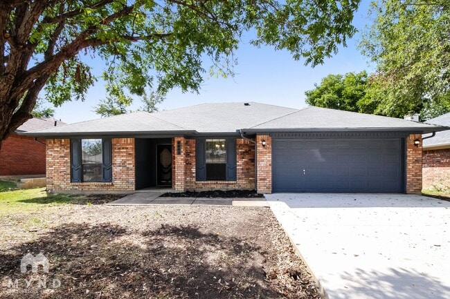 Building Photo - 6602 Glen Falls Dr
