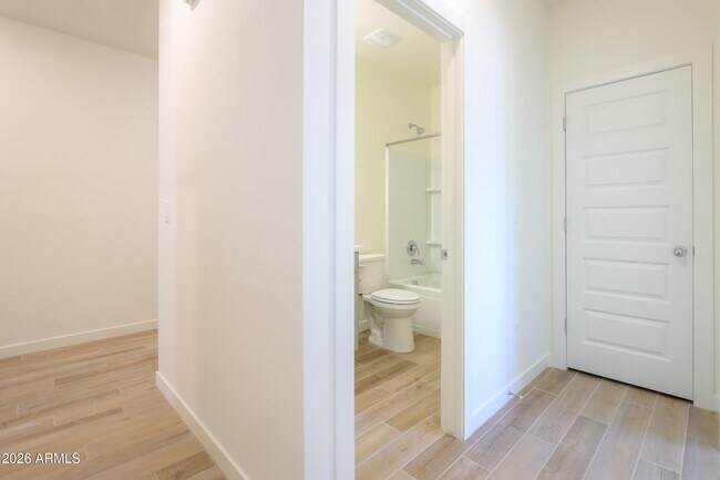 Building Photo - 40285 W Chambers Dr