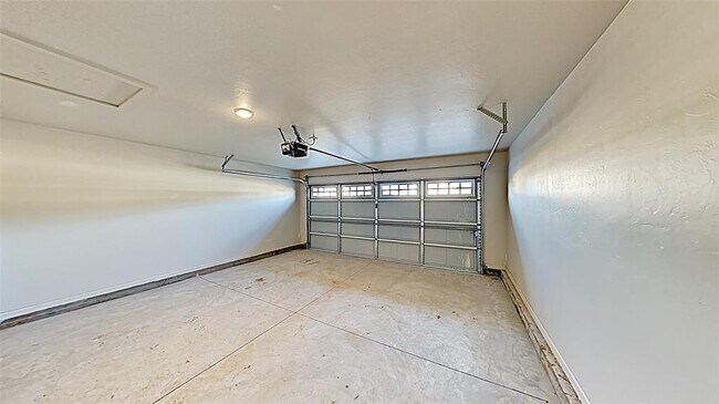 Building Photo - 4923 Avion Ct