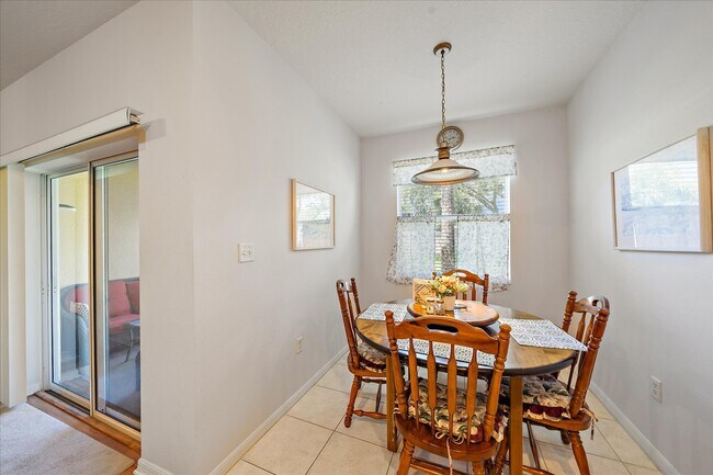 Building Photo - 3407 Parkridge Cir