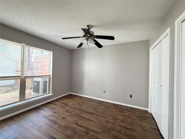 Building Photo - 2902 Canis Cir