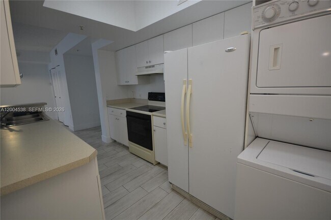 Building Photo - 5085 NW 7th St