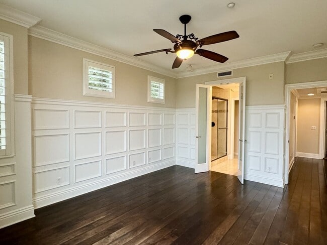 Building Photo - $3995.00 / 1600 sq.ft - 3 bdrm/2.5 bth Van...