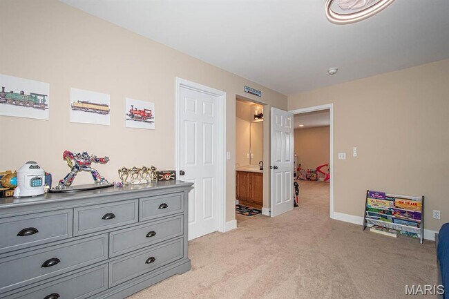 Building Photo - 533 Weidman Rd