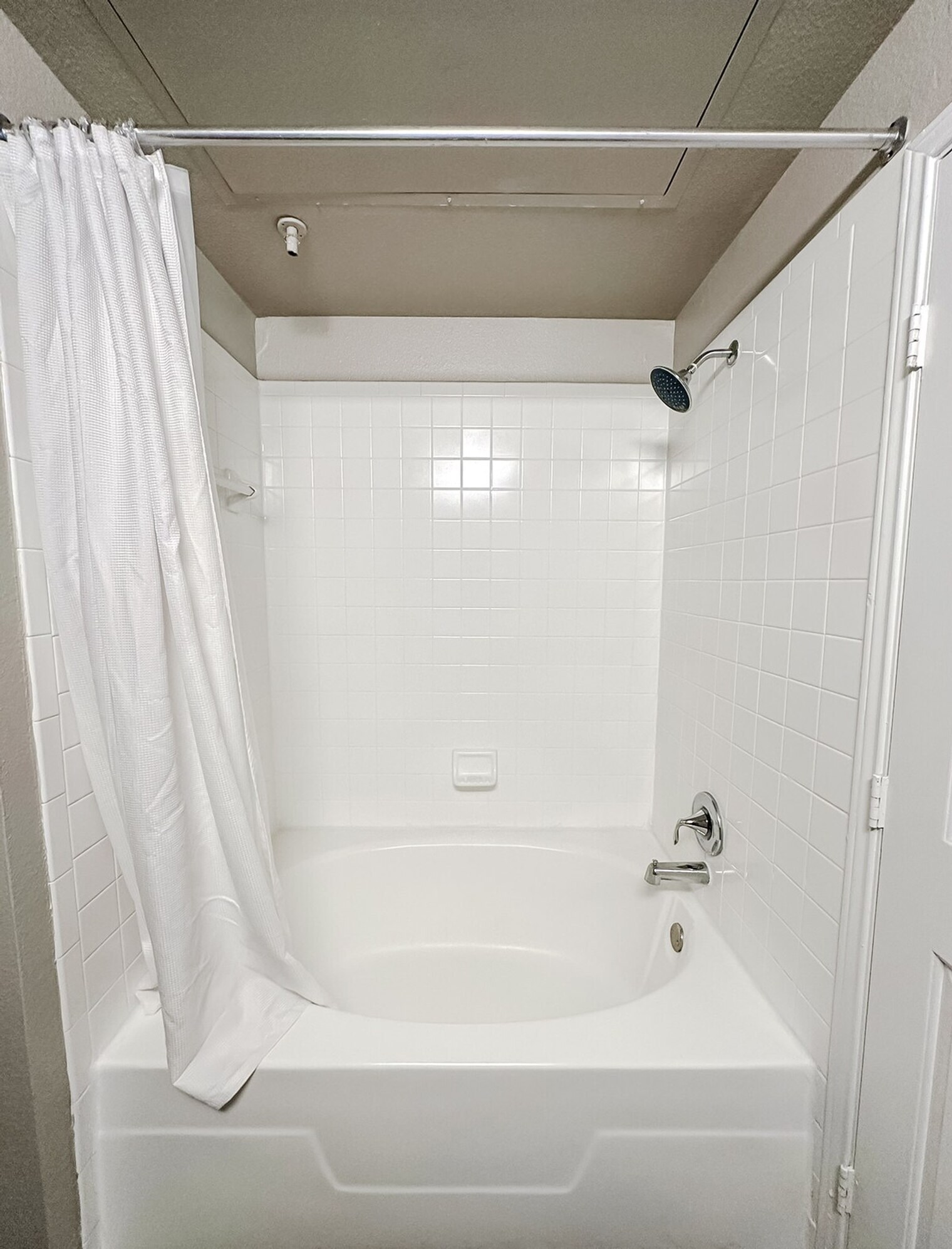 Building Photo - 6225 Saratoga Blvd