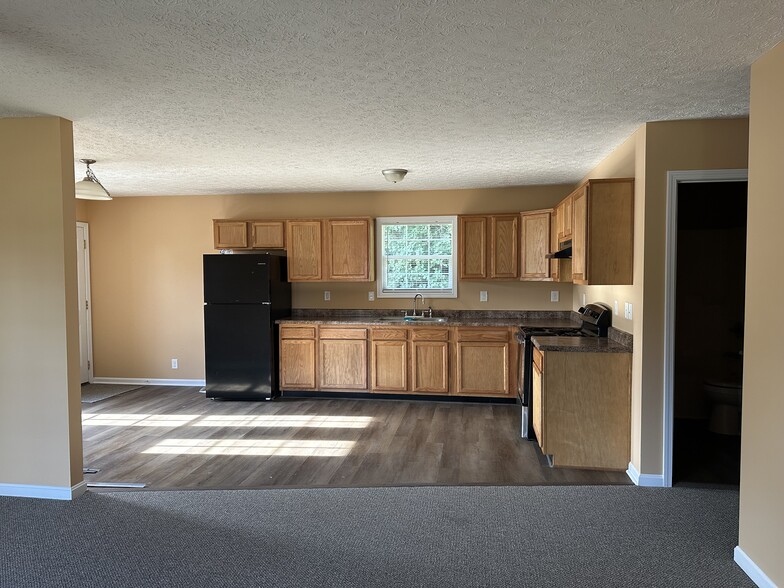 Building Photo - 5103 Constance Dr