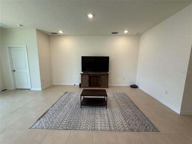 Building Photo - 7383 Steer Blade Dr