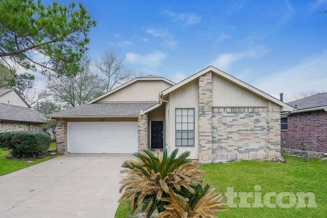 Building Photo - 7811 Bluff Trail Dr
