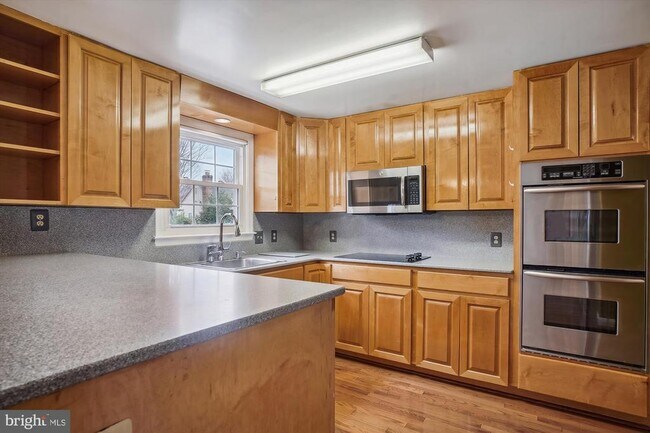 Building Photo - 15608 Wapello Way