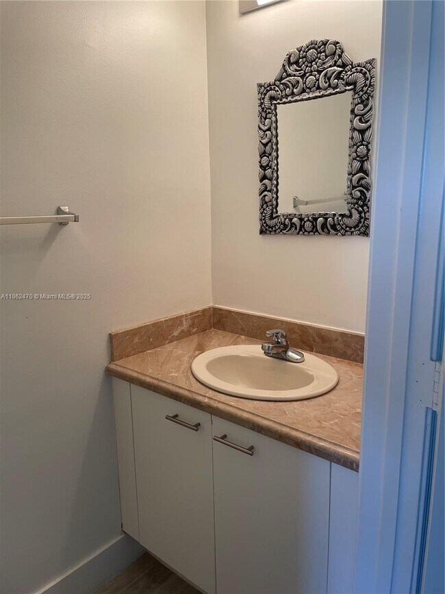 Building Photo - 2469 Cordoba Bend