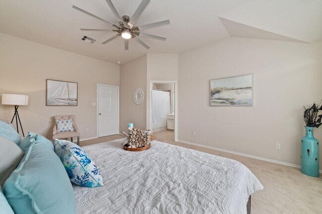 Building Photo - 14923 Tuttle Point Dr